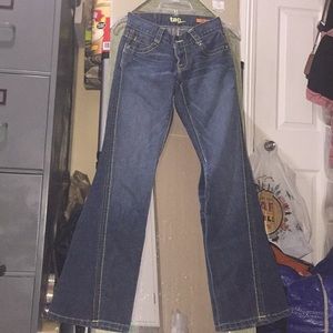 Tag jeans